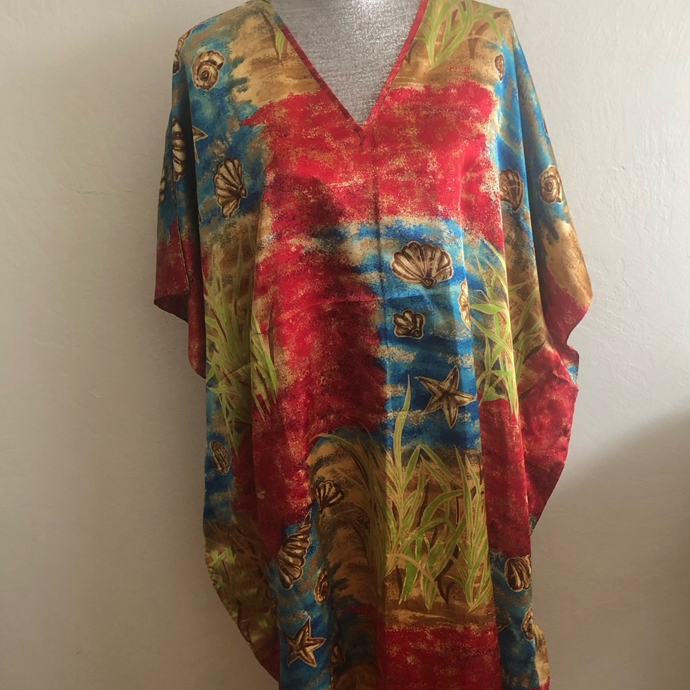 Vibrant Multicolor Women's Top OS long 39 wide 39 inches